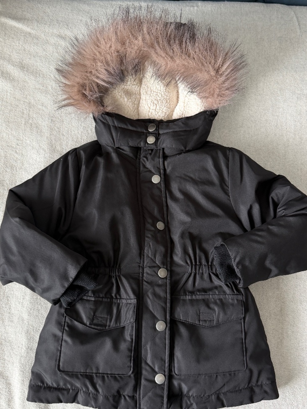Old Navy Winter Coat | Black with Cinched waist and Faux Fur Lined Hood